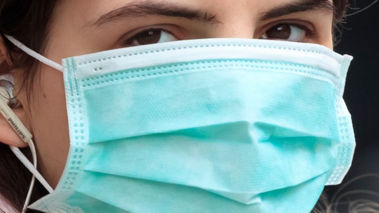 Látogatási tilalmat rendelt el egy kórház: