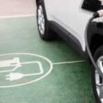 Elektromos autót vett? Rémálom lesz a parkolás!