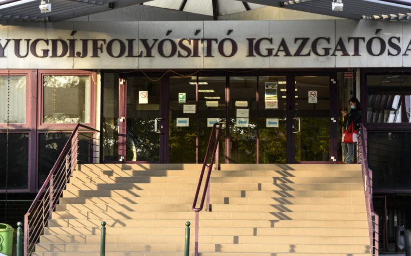 szolgálati idő táblázat 2027